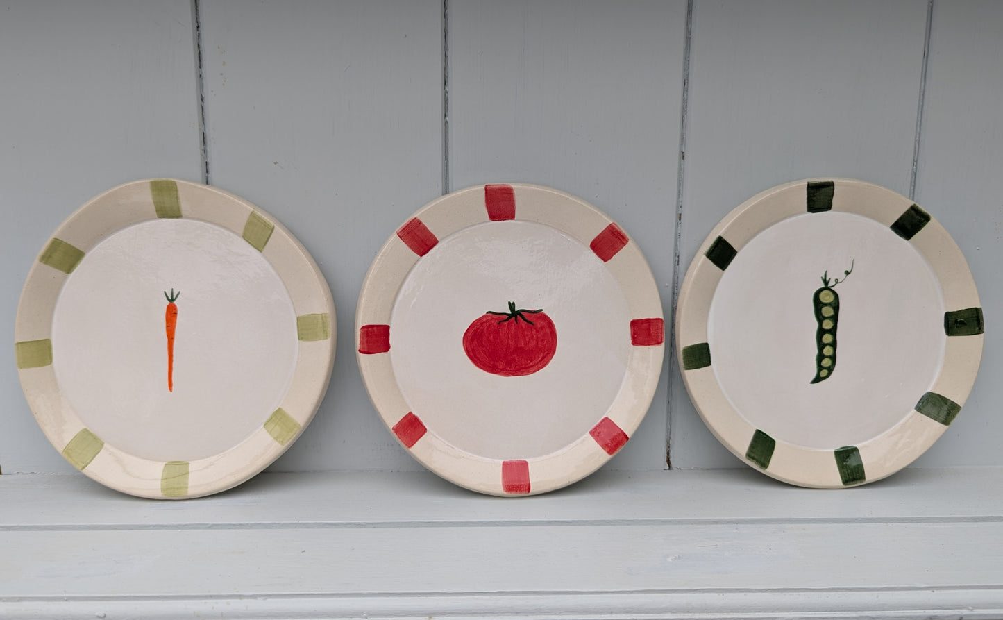 Stoneware plates
