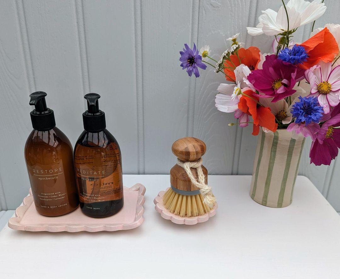 Handmade ceramic sink bottle stand