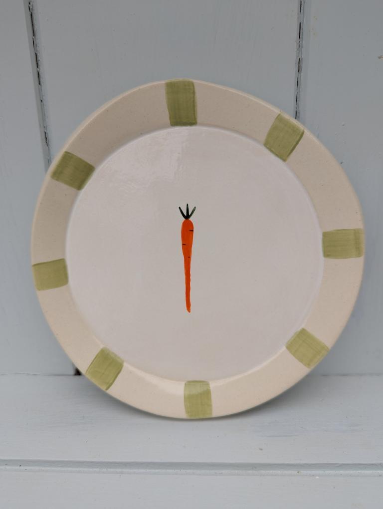 Stoneware plates