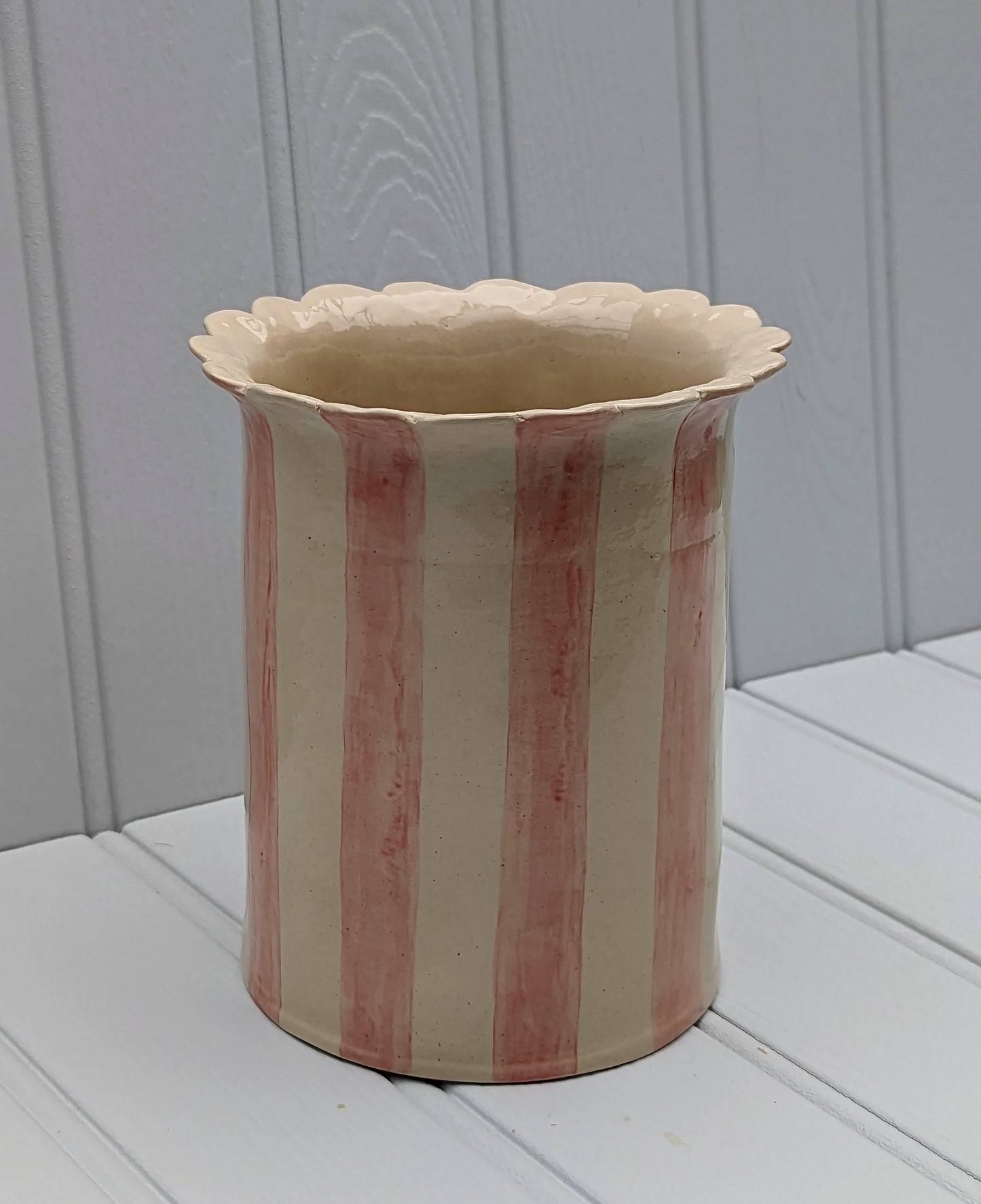 Sea Bramble Ceramics - Handmade, Extra-large, Stoneware vase from their Daisy vase range. Front view shown with pink stripes and a scalloped top, this vase is ideal for fuller, larger flower arrangements.