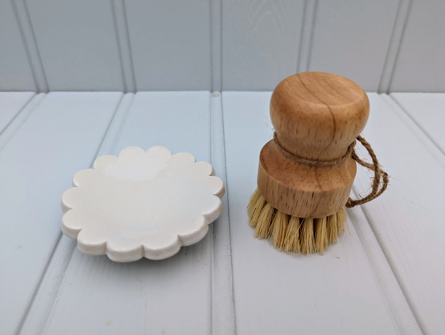 Washing up brush