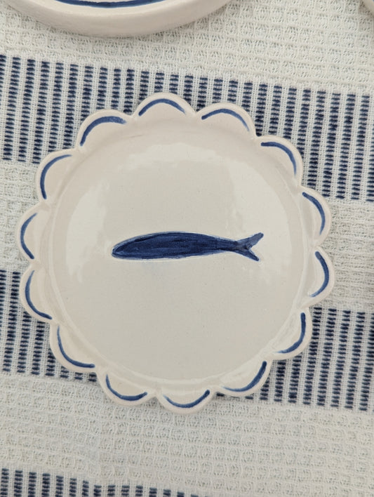 Scalloped trinket dish