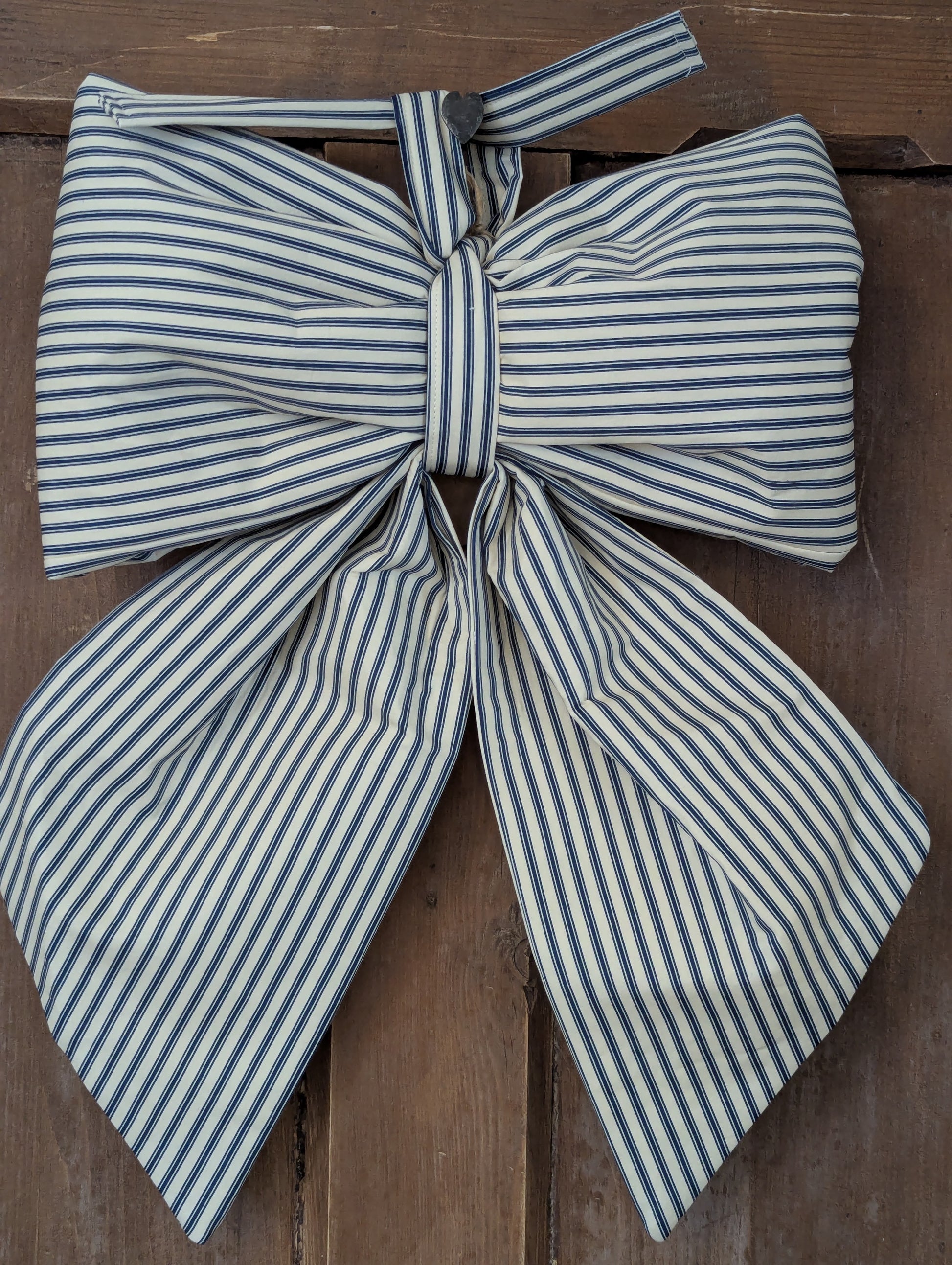 Navy Dorset stripe bow